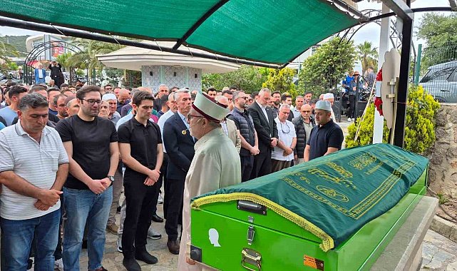 Motosikletin çarpması sonucu hayatını kaybeden imam son yolculuğuna uğurlandı