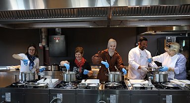 Nilüfer'de Sennur Sezer'in izinde gastronomi yolculuğu