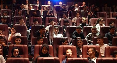 Öğrencilere sinema etkinliği