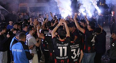 Oltu'da şampiyonluk coşkusu