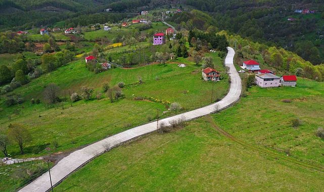 Ordu'da beton yol çalışmaları sürüyor