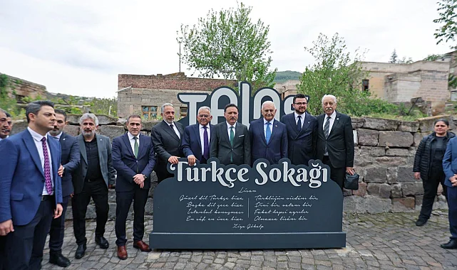 Ortak Türk Alfabesi Anıtı Kayseri Talas'ta açıldı