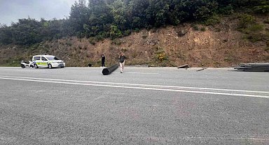 OSB yolunda kontrolden çıkan tır devrildi: 1 yaralı