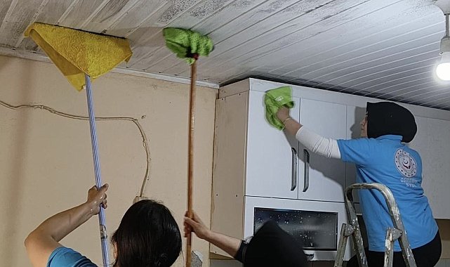 Osmaniye'de evini su basan yaşlı kadına 'devlet eli'