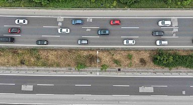 Otoyolda bayram yoğunluğu arttı, trafik yavaşladı