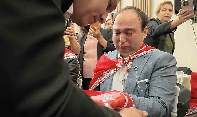 Özel bireyler askerlik kına gecesinde hem duygulandı hem eğlendi