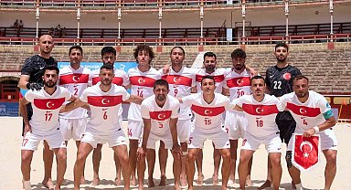 Plaj Futbolu Milli Takımı, Avrupa A Ligi'ni Çekya galibiyetiyle tamamladı