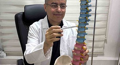 Prof. Dr. Koca: "Manuel Terapi" ile ameliyatsız tedaviyi anlattı