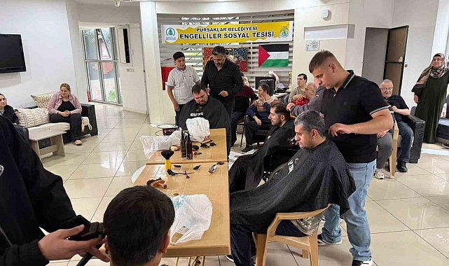 Pursaklar'da yüzler bayram tıraşıyla gülüyor