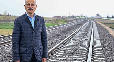 "Hattımız, mersin limanlarını orta koridor ve kalkınma yolu'na yüksek hızda bağlayacak"