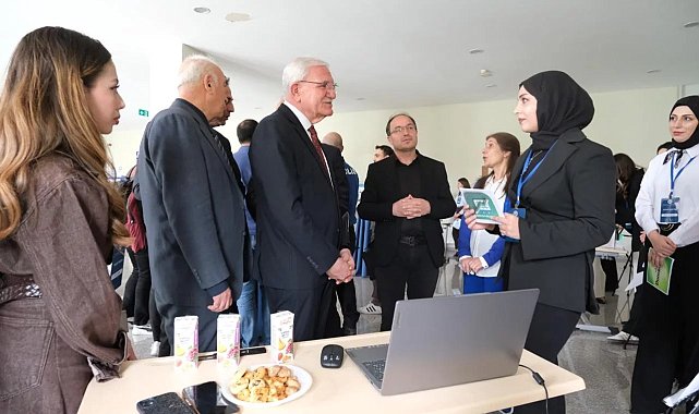 Sağlık Yönetimi öğrencileri projelerini tanıttı