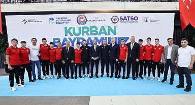 Sakarya Büyükşehir'den bayram kutlaması