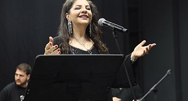 Sakarya'da Çiğdem Gürdal sahnesinde TSM keyfi