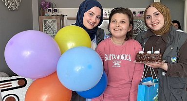 Sakarya'da özel bireylere Büyükşehir'den doğum günü sürprizi