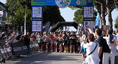 Salomon Çeşme Yarı Maratonu'nda ödüller sahiplerini buldu