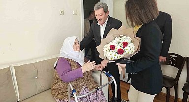 Şehit annelerine anlamlı Anneler Günü ziyareti