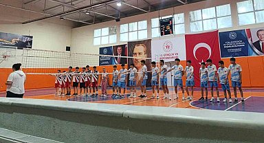 Selendi'de filede Mehmet Akif Ersoy rüzgarı