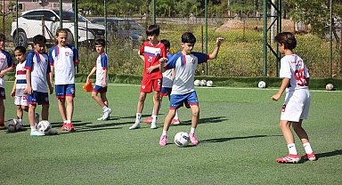 Şenol Ünlü: "Futbol okulları ticarethaneye döndü"