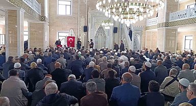 Şeyh Muhammed Kazım Camii ve Külliyesi ibadete açıldı