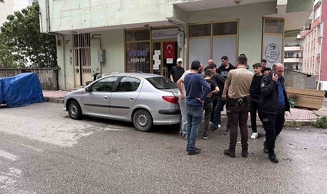 Seyir halindeki otomobil alevlere teslim oldu