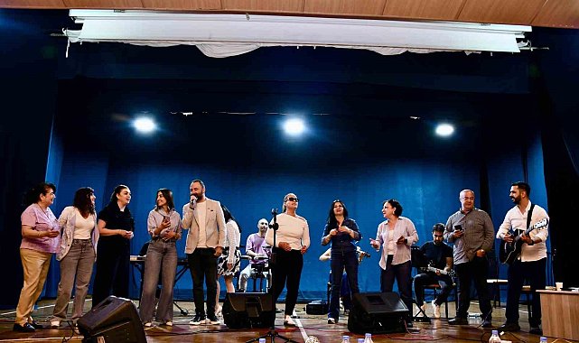 Silifke'de genç yetenekler sahnede yarıştı