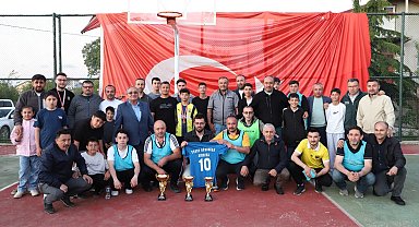 Simav'ın Gılmanlar köyünde voleybol şöleni