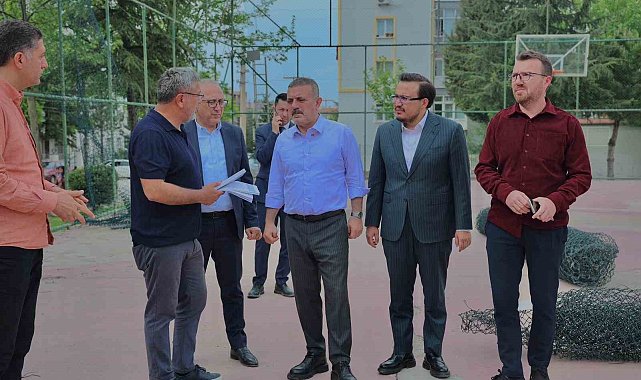 Sincan Belediye Başkanı Ercan: "Parklarda her şeyi yeniliyoruz"