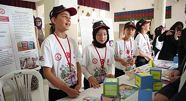 Sındırgı'da kırsal mahallede bilim fuarı heyecanı