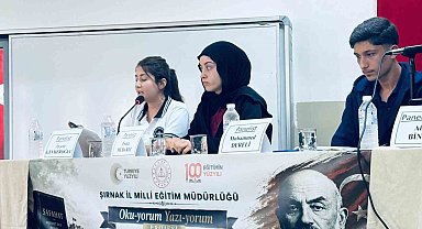 Şırnak'ta "Safahat" panelinde gençler Akif'in fikir dünyası ele alındı