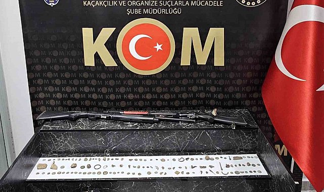 Şırnak'ta tarihi eser operasyonunda 180 obje ele geçirildi