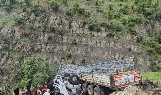 Şırnak'ta tırda sıkışan sürücü hayatını kaybetti