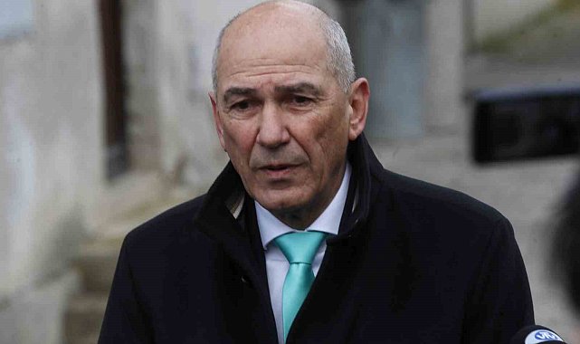 Slovenya'da aşırı sağcı Jansa başbakan seçildi