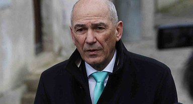 Slovenya'da aşırı sağcı Jansa başbakan seçildi
