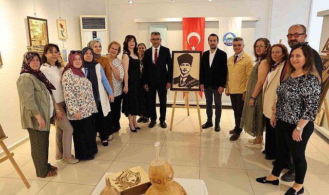 Söke'de ahşap yakma sanatının örnekleri sanatseverlerle buluştu