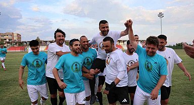 Sökespor altyapısında futbola başlayan Taşdemir, sahalara veda etti