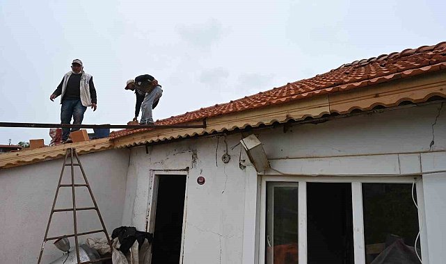Sorkuncak köyünde ihtiyaç sahibi ailenin çatı problemi giderildi
