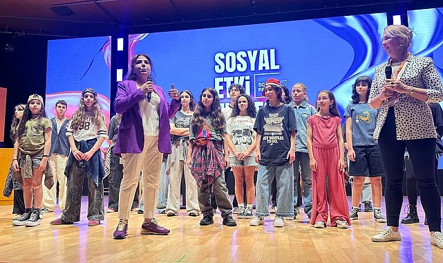 Sosyal Etki Zirvesi'ne rekor katılım