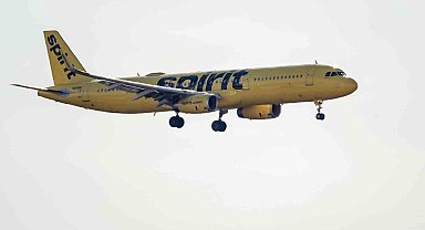 Spirit Airlines, yakıt krizi nedeniyle 34 yılın ardından faaliyetlerini sonlandırma kararı aldı