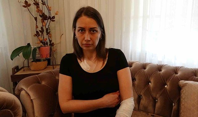 Sultangazi'de kan donduran saldırı: Marketten bıçak alıp eşinin önünü kesti, çocuğunun gözü önünde 6 yerinden yaraladı