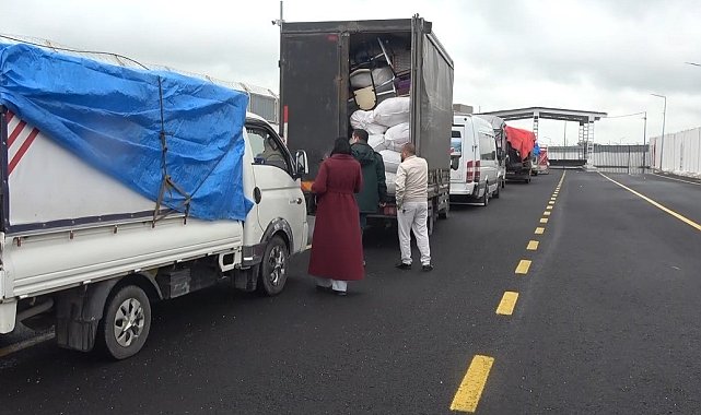 Suriyeli sığınmacıların gönüllü geri dönüşleri bayramın 3'üncü gününde de sürüyor