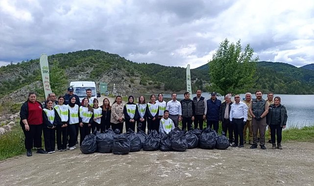 Süzmen Gölet'inde poşet poşet çöp toplandı