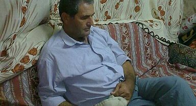 Tarlasında silahlı saldırıya uğrayan mahalle muhtarı hayatını kaybetti