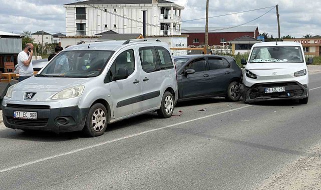 Tekirdağ'da zincirleme kaza kamerada