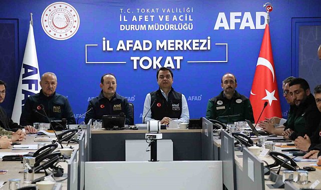 Tokat'ta 15 bin kişi güvenli alanlara tahliye edildi