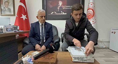 Tokatlı amatör fotoğrafçının ödülü kendisine teslim edildi
