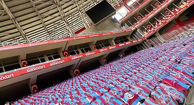 Trabzon Büyükşehir Belediyesi, Antalya Stadyumu'nu bayraklarla donattı