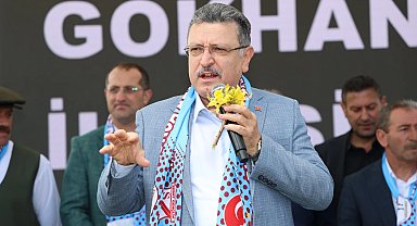 Trabzon'da Başkan Genç'ten şenlikte yol müjdesi