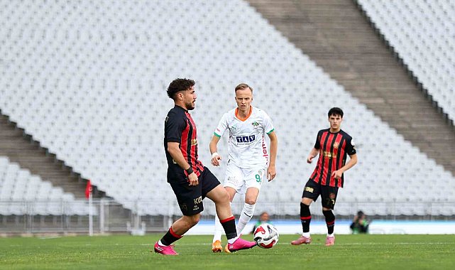 Trendyol Süper Lig: Fatih Karagümrük: 0 - Corendon Alanyaspor: 0