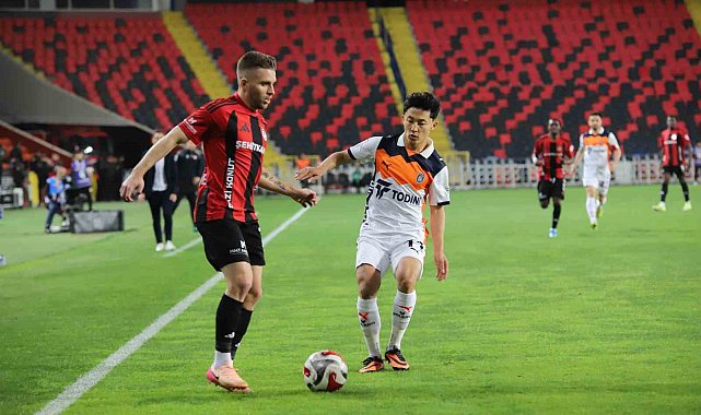 Trendyol Süper Lig: Gaziantep FK: 0 - RAMS Başakşehir: 1