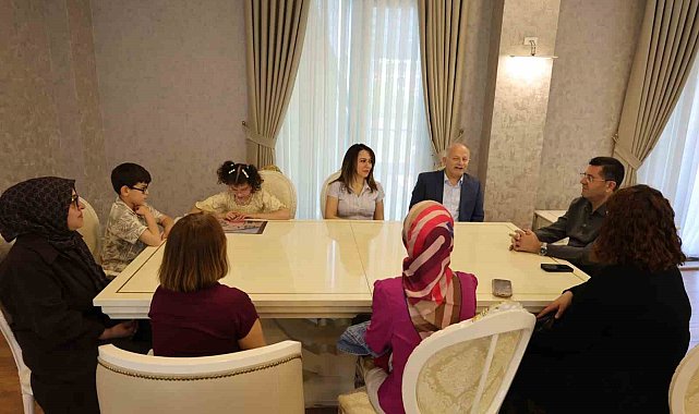 Tuana'nın hayalini Başkan Orhan Çerkez gerçekleştirdi
